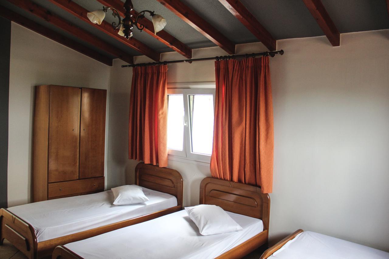 Guesthouse Vrenthi Karítaina Dış mekan fotoğraf