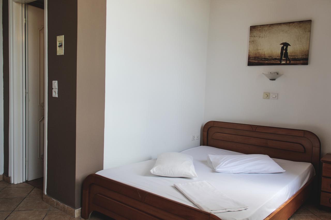 Guesthouse Vrenthi Karítaina Dış mekan fotoğraf