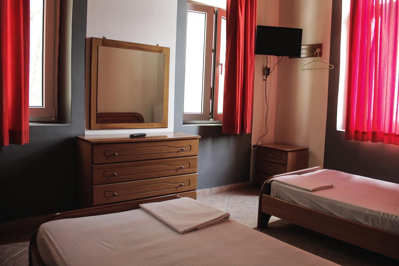 Guesthouse Vrenthi Karítaina Dış mekan fotoğraf